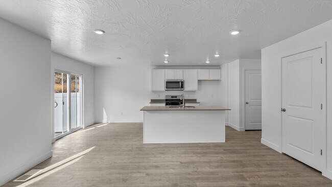 2964 W Lagrand St unit 1161, Cedar City, UT 84720 - photo 4