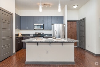 3200 S Interstate 35 E, Denton, TX 76210