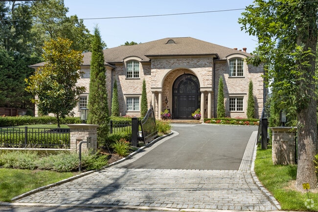 Colonial style homes are very popular in Dix Hills.