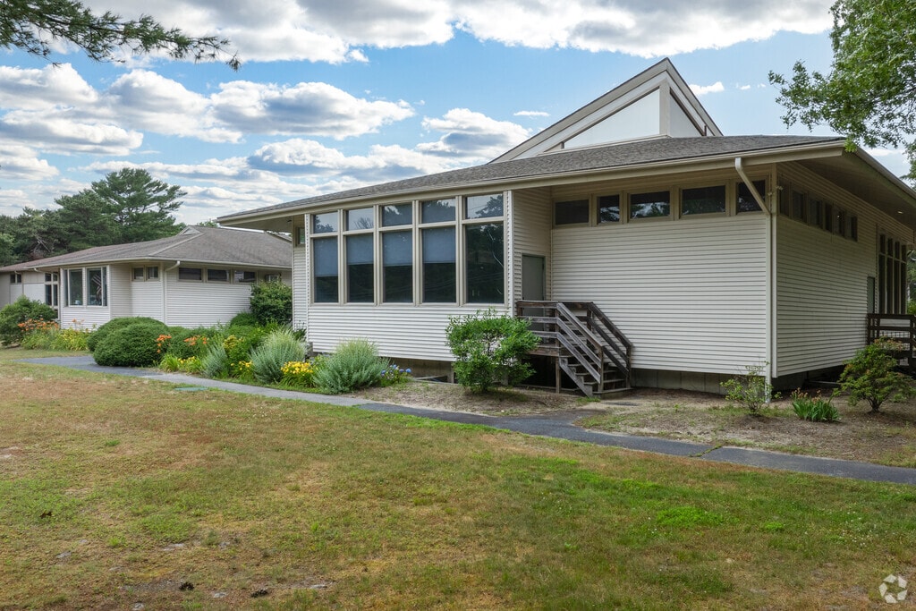 Bayberry Christian School was given an overall A- rating.