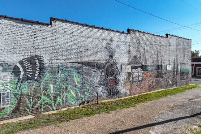 Here is some artistic wall art in the town of Vivian.