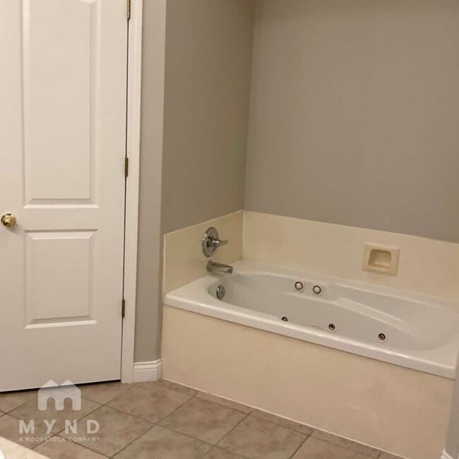 5622 N 11th Ave, Ozark, MO 65721 - photo 7