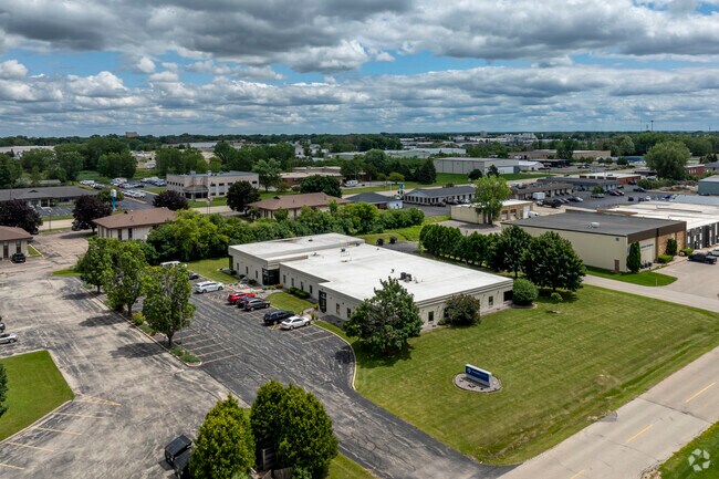 FreedomProject Academy is located at 750 N Hickory Lane.