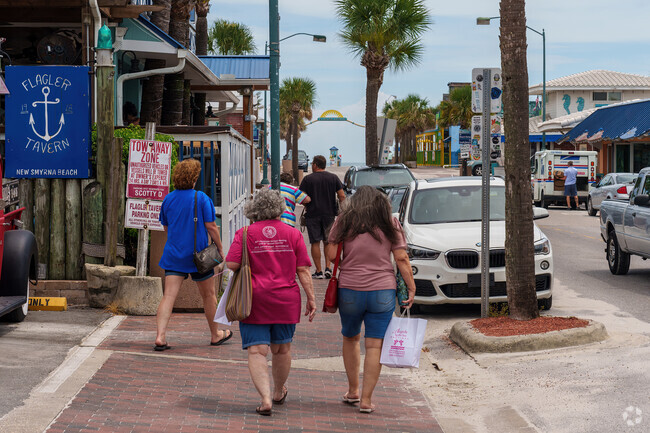 Minutes from North Beach, Flagler Avenue draws tourists and locals for dining and shopping.