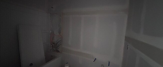 107 Coleto Trail, Bastrop, TX 78602 - photo 6