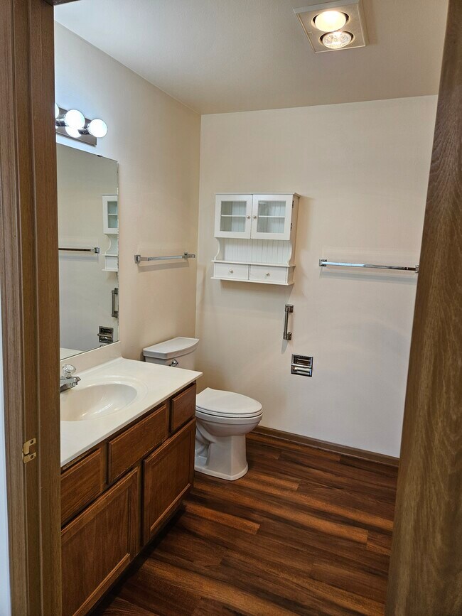 Century Commons, Waunakee, WI 53597 - photo 7