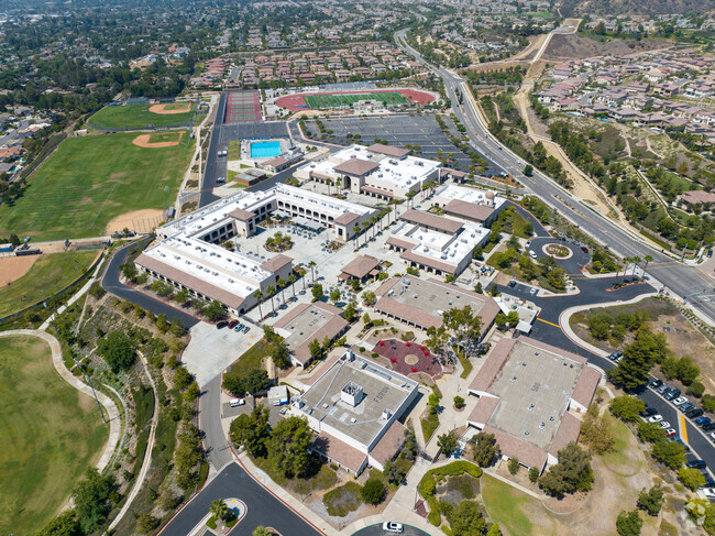 Yorba Linda High School, Rankings & Reviews - Homes.com