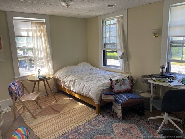 297 Nahant Rd unit 1, Nahant, MA 01908 - photo 7