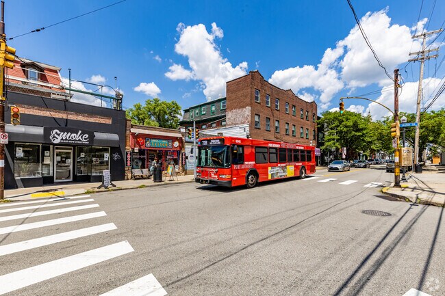 There is a public bus service available for residents in Shadyside.