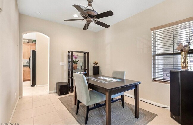 4965 W Bobcat Bend Ct, Las Vegas, NV 89139 - photo 6