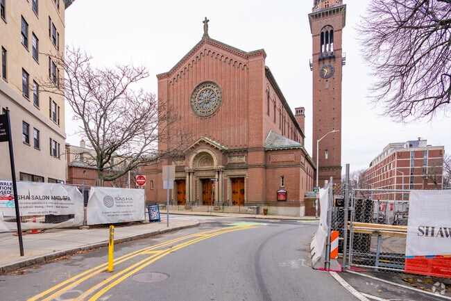 Saint Paul's Choir School has a beautiful building and campus.