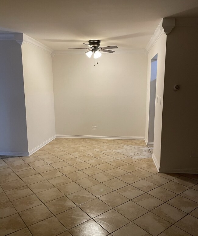 543 Brookside Dr unit L, Westmont, IL 60559 - photo 6