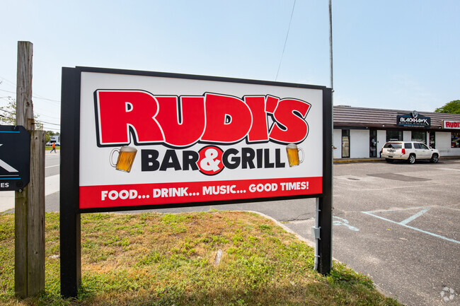 Rudi's Bar & Grill offers food, drinks, and good times in Medford.