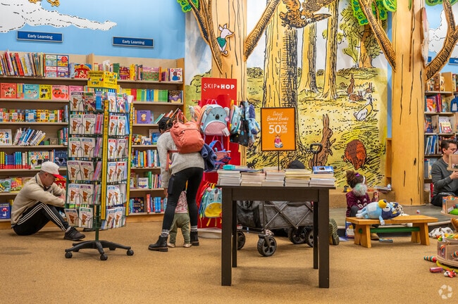 Barnes & Noble has a play area for young Aliso Viejo residents and families.