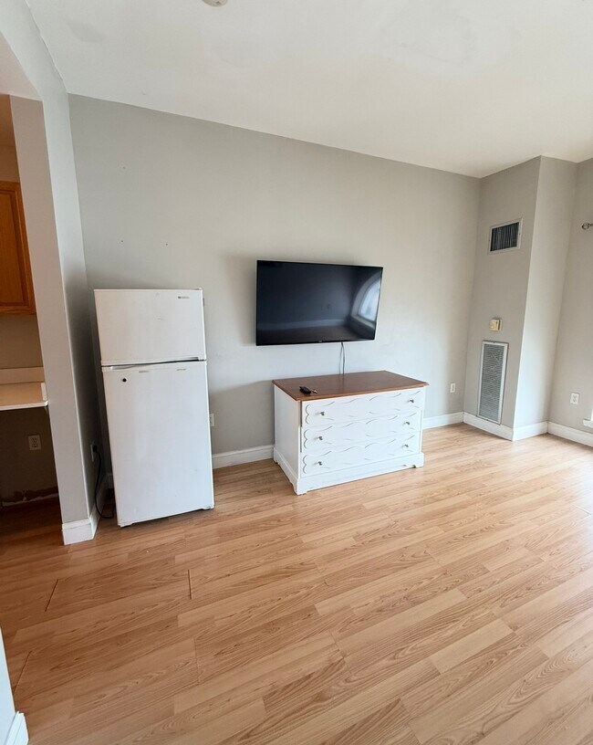 312 Shirley St, Winthrop, MA 02152