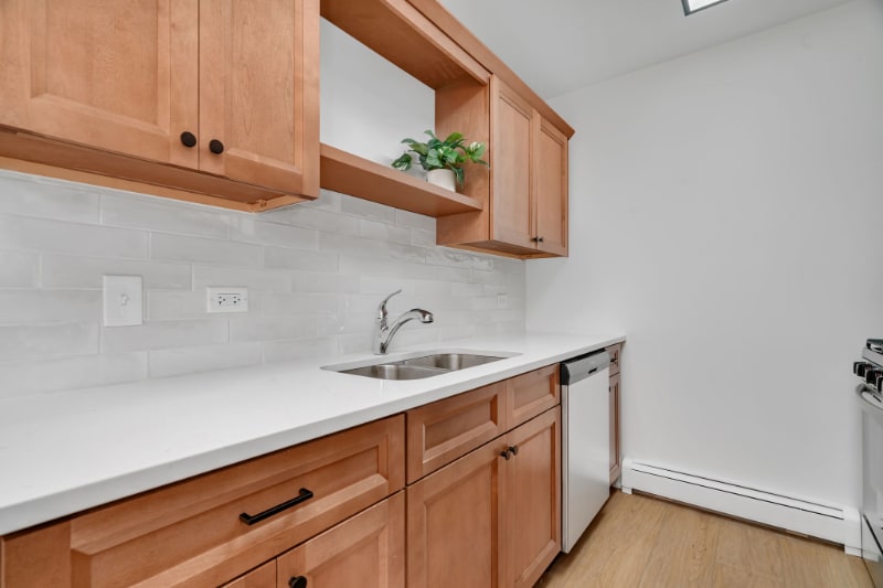 515 Pasadena Ave unit 1S, Crest Hill, IL 60403 - photo 1