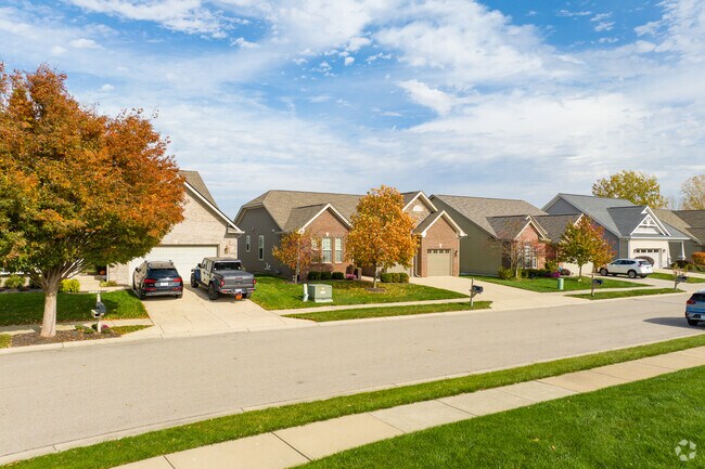 Clean streets and well-manicured lawns are common in Hawthorn Hills.