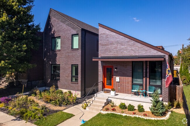 New-build modern homes in Botanical Heights feature angular rooflines.