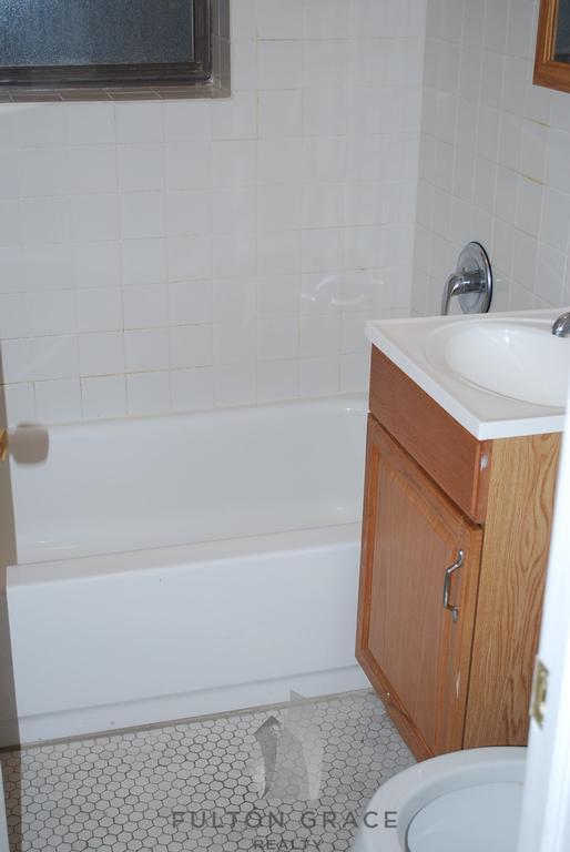 6341 N Magnolia Ave unit 47-3M, Chicago, IL 60660 - photo 5