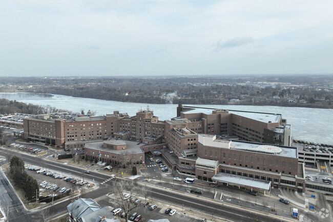 St. Cloud Hospital Program coincides with mental health programs.