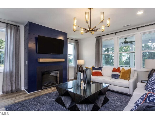 272 White Azalea Way, Benson, NC 27504 - photo 4