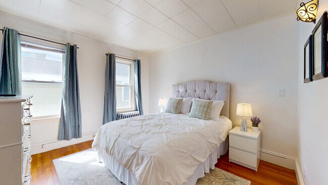 29 Montgomery St unit 1, Cambridge, MA 02140 - photo 4