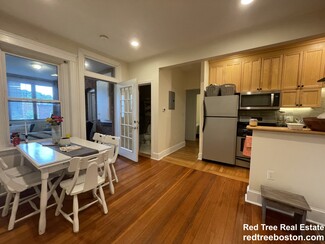 195 Winthrop Rd, Brookline, MA 02445