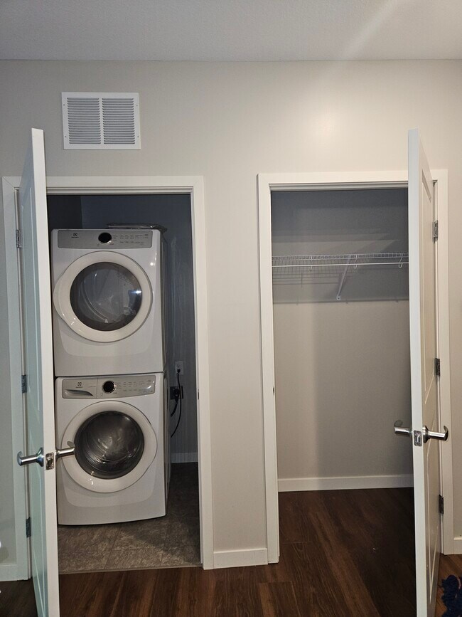 The Heights of Mendota, Mendota Heights, MN 55120 - photo 4