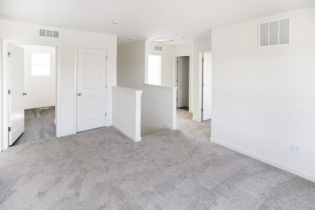 1402 E Roosevelt Ln unit 36583114, Milan, MI 48160 - photo 7