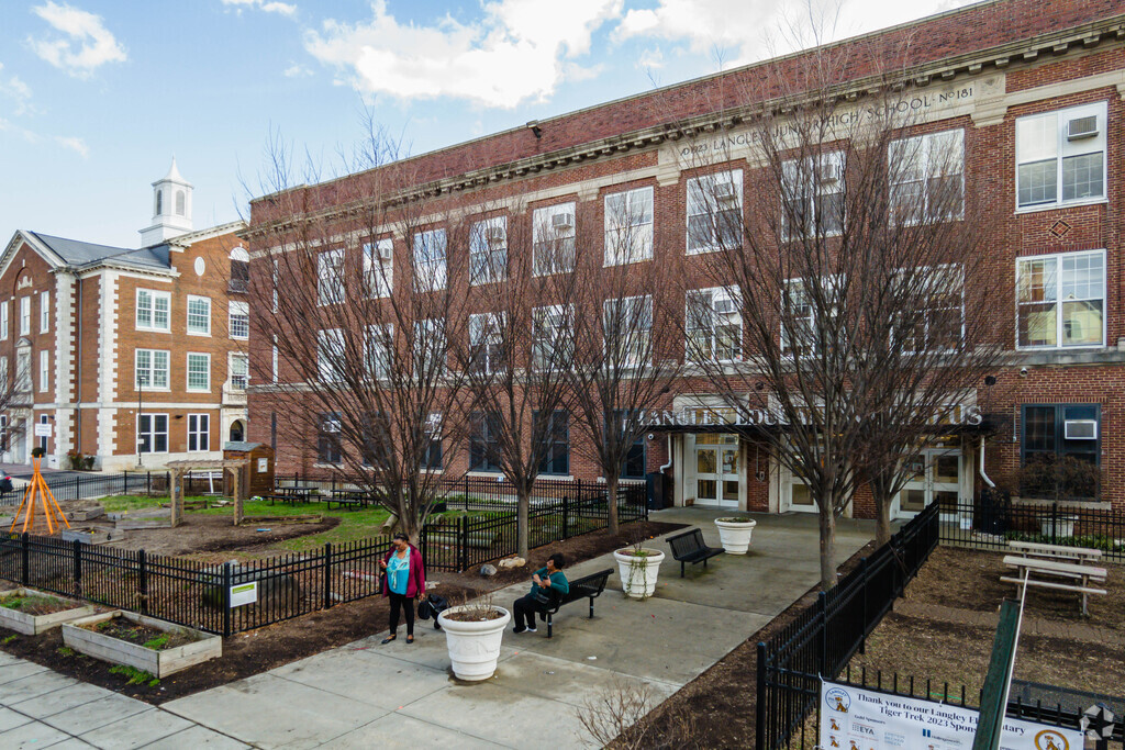 Langley Elementary School