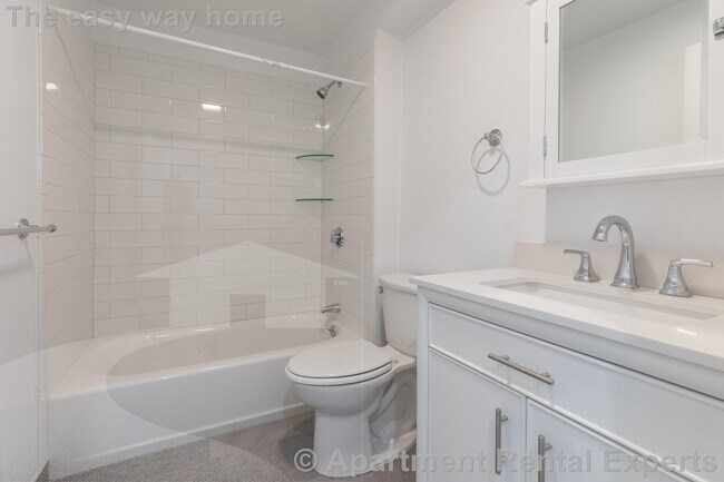 3 Linnaean St unit 5B, Cambridge, MA 02138 - photo 5