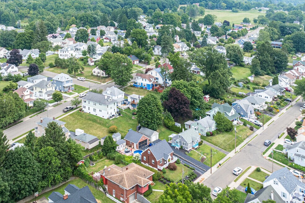 NH_EastSideBinghampton_527561_P2_v1_EF_082124