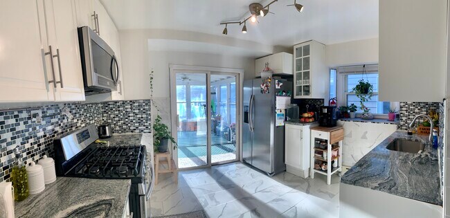 29 Cardinal Ave, Albany, NY 12208 - photo 6