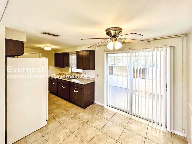 3438 Monticello St, Holiday, FL 34690 - photo 7