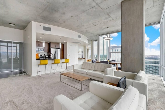 1324 Champa St unit ID1013120P, Denver, CO 80204 - photo 2