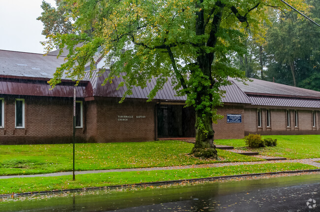 View of the entrance of Tabernacle Christian Academy located in Poughkeepsie NY.