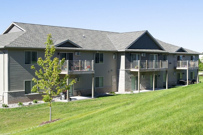 Meadowland Villas, Sheboygan, WI 53081 - photo 2