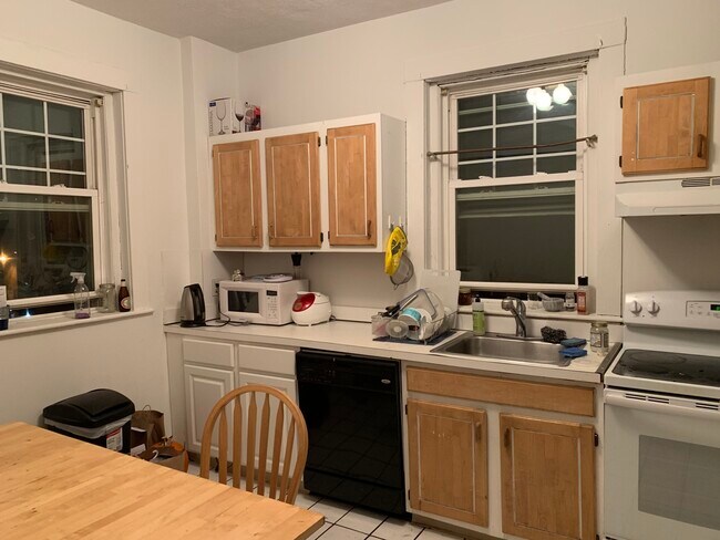 5 Spofford Rd unit 16, Allston, MA 02134 - photo 2