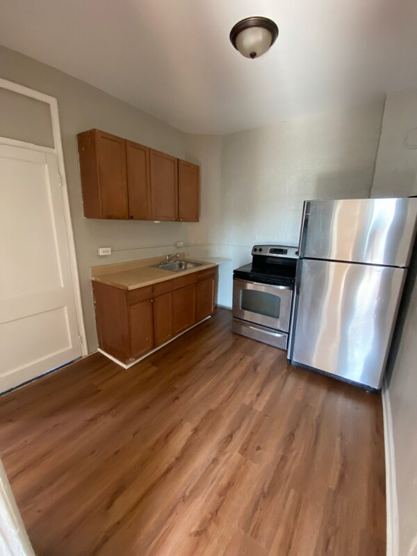 445 Albany Ave unit C3, Hartford, CT 06120 - photo 5