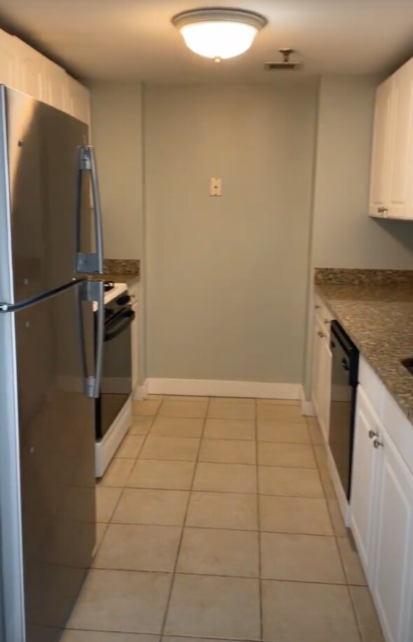 12 Everett St unit 15-803, Allston, MA 02134 - photo 4