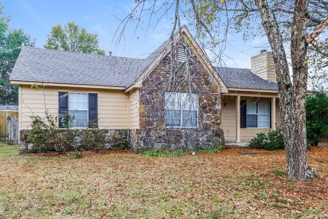 7001 Bellevue Trace, Cordova, TN 38016 - photo 3