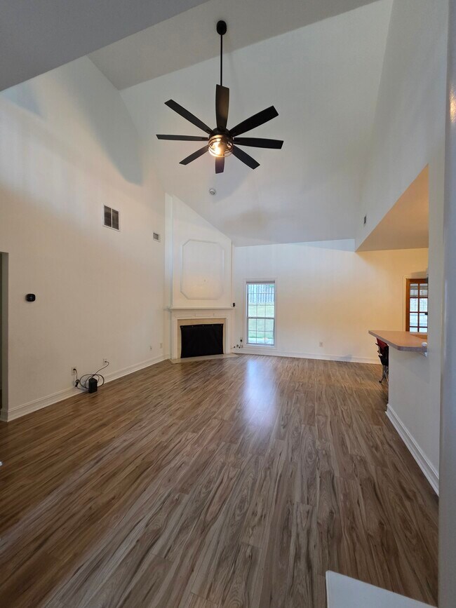 2356 Hampton Park Dr, Buford, GA 30519 - photo 5