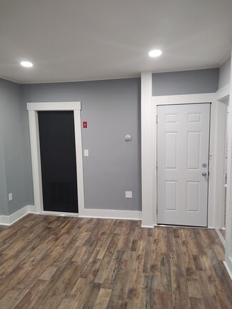 142 High St Unit 3, Hardwick, VT 05843