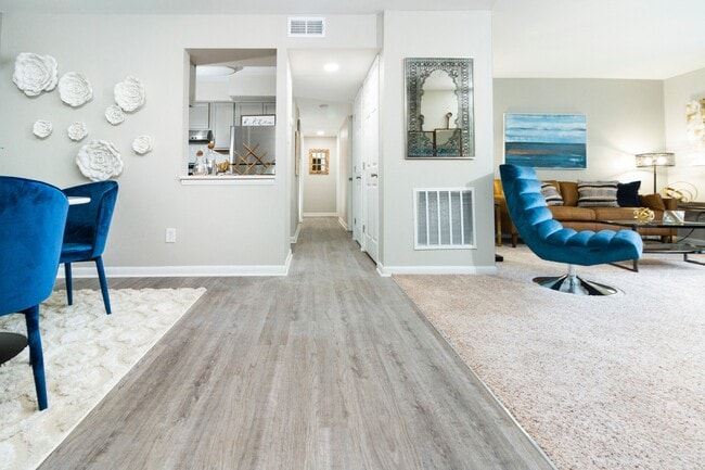 The Woods of Fairfax, Lorton, VA 22079 - photo 5