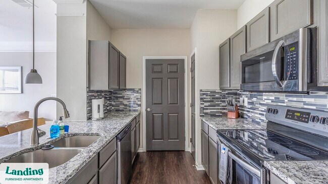 5350 Fossil Creek Blvd unit 433, Haltom City, TX 76137 - photo 5