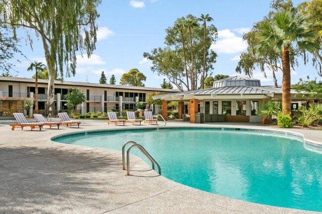 Sentry Tempe, Tempe, AZ 85282 - photo 2