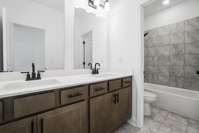 5420 Linfield Ct, Cumming, GA 30028 - photo 5