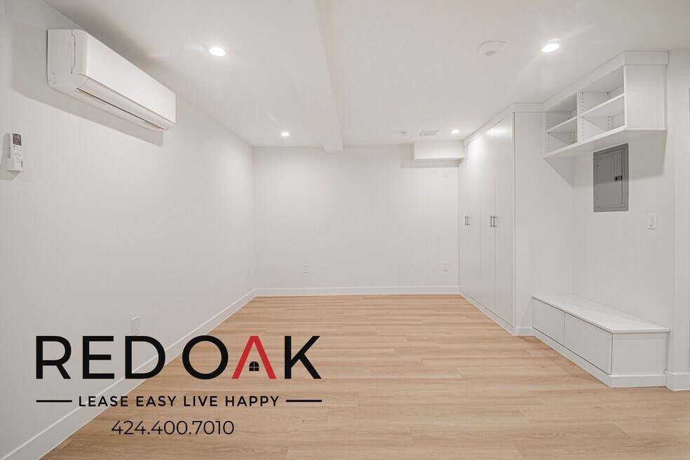 6738 Independence Ave unit A4, Canoga Park, CA 91303 - photo 1