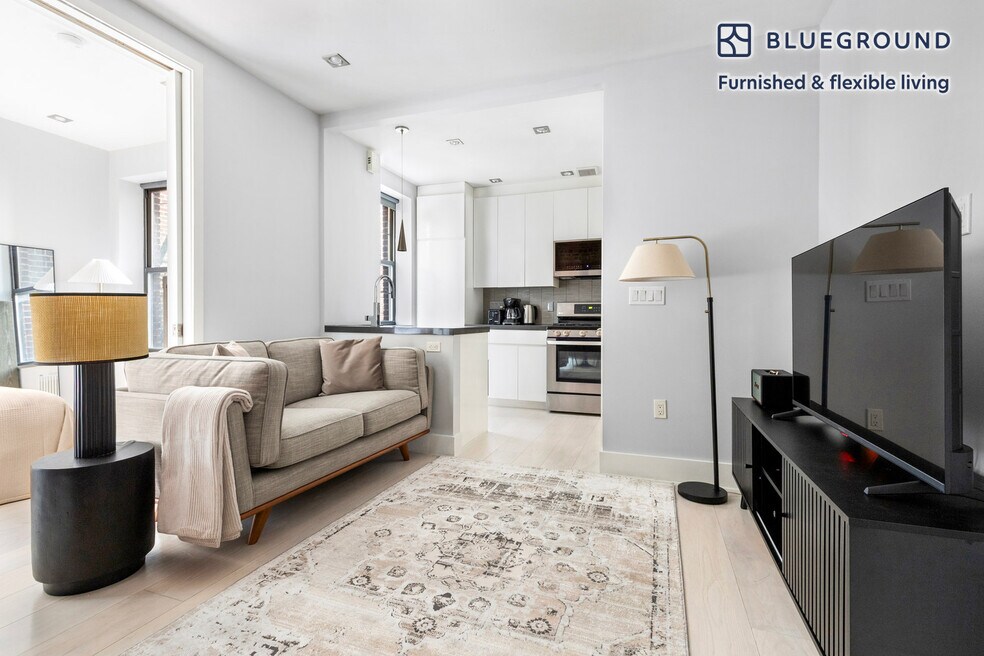 195 Stanton St unit FL4-ID2052, New York, NY 10002 - photo 1