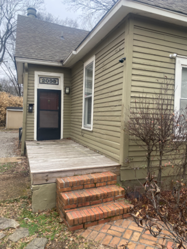 2096 Court Ave, Memphis, TN 38104